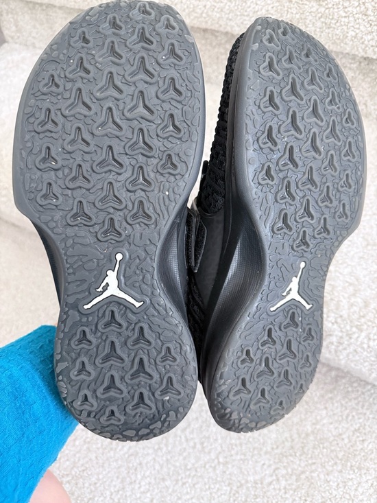 NWOT Nike Flyknit Jordan Trainers 2, Black Knit Slip-On Sneakers main image 4